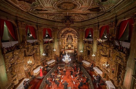 Orquestra Ouro Preto e Fernanda Takai fazem live em tributo a Tom Jobim