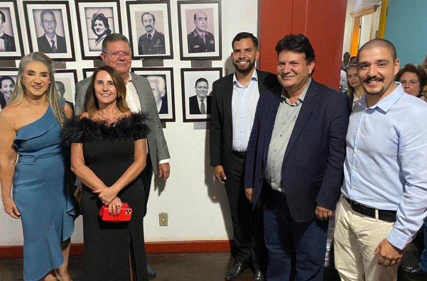  SALÃO DE FOTOGRAFIAS HOMENAGEIA EMILIANO PEREIRA BOTELHO