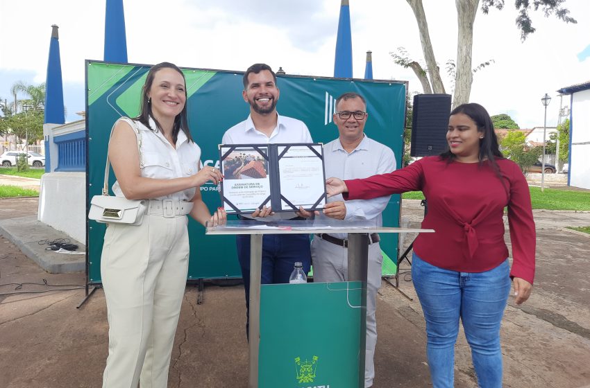  Assinatura da ordem de serviço para a reforma e ampliação da Praça do Rosário