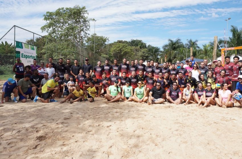  O Esporte vem movimentando a cidade neste inicio de ano e neste final de semana foi a vez de botar o pé na areia