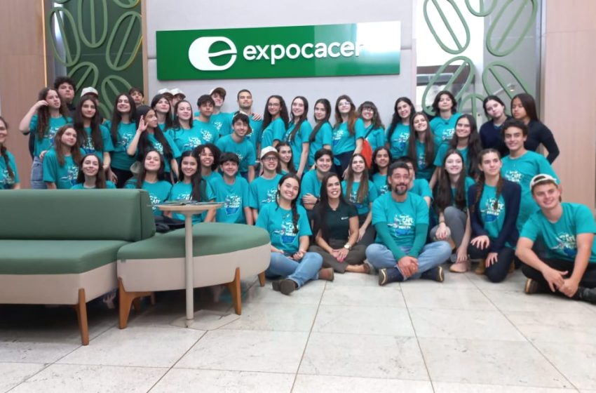 Alunos da Escola do Sebrae visitam região do Cerrado Mineiro