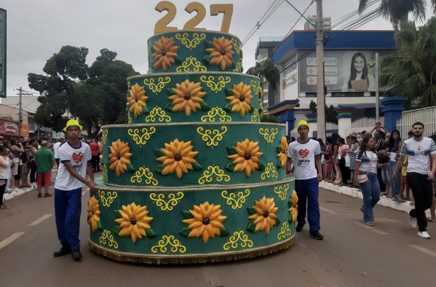 Paracatu, 227 anos: Entre tambores, cores e memória, a cidade renasce em festa