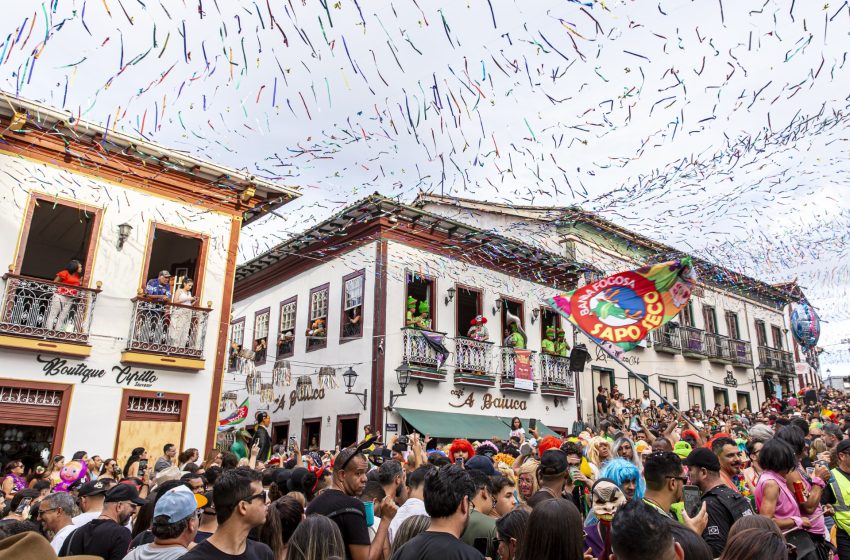  Carnaval da cidade histórica de Diamantina já começou e expectativa é atrair cerca de 40 mil foliões por dia