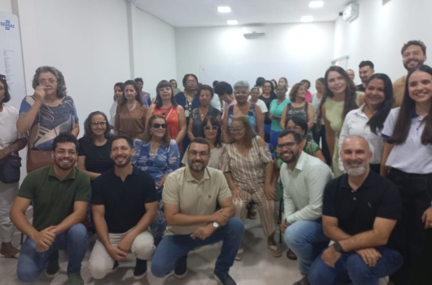  Mãos que contam histórias: artesãs de Paracatu recebem Carteira Nacional do Artesão