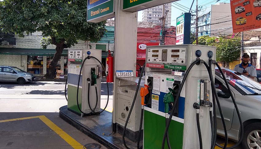  Comércio em Minas Gerais recua 0,4% em janeiro 