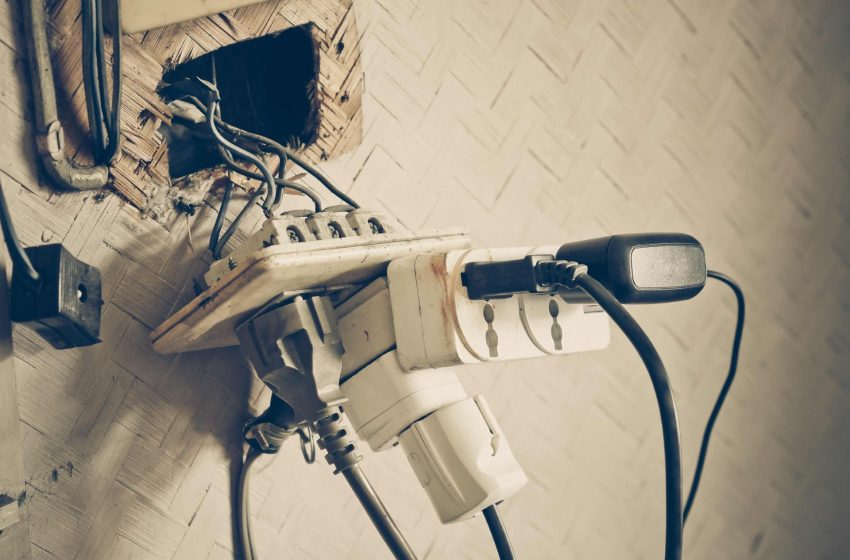  Brasil contabiliza pelo 3º ano consecutivo mais de 2 mil acidentes elétricos e Cemig alerta para cuidados