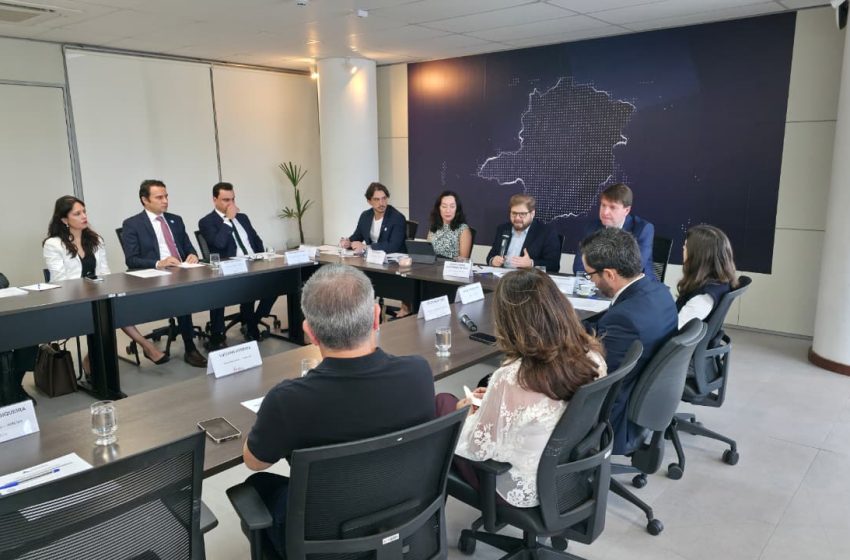  Copasa, AMM e TCEMG estabelecem consenso para ampliar serviços de esgoto em 273 municípios
