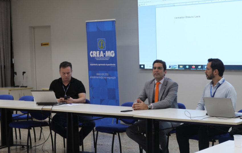  Experiência de Belo Horizonte inspira proposta do Crea-MG para reduzir fios acumulados dos postes 