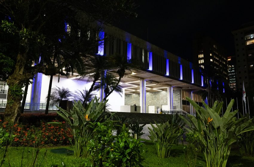  ALMG promove iluminação especial em homenagem ao Dia Nacional do Diabetes