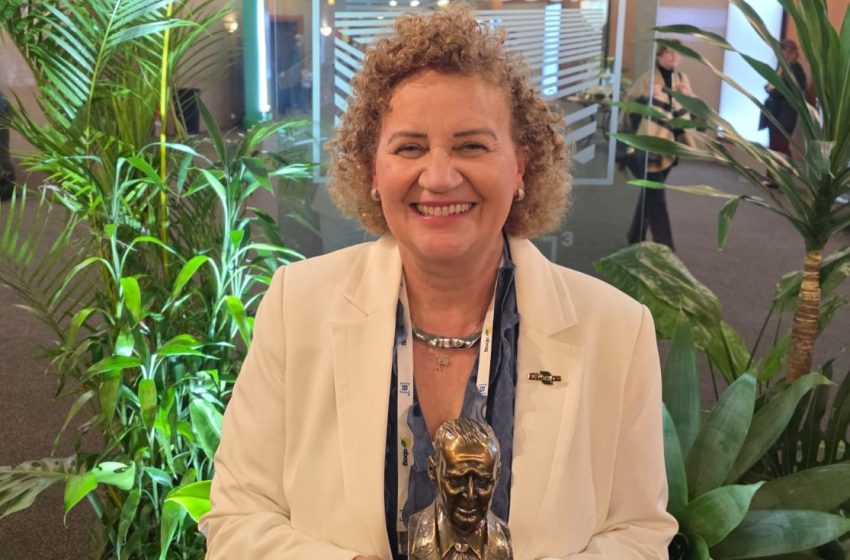  Pesquisa em saúde do solo rende a Ieda Mendes Prêmio Norman Borlaug de Sustentabilidade